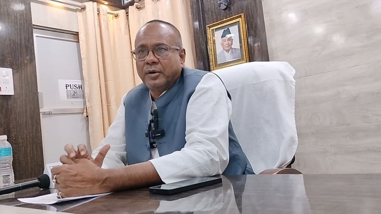 मुख्यमन्त्री यादवद्वारा सय दिनको उपलब्धी सार्वजनिक